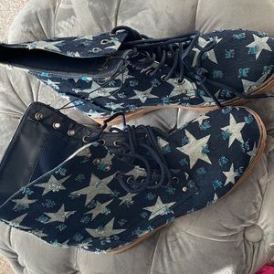 Denim star boots